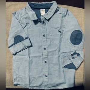 H&M blue button down